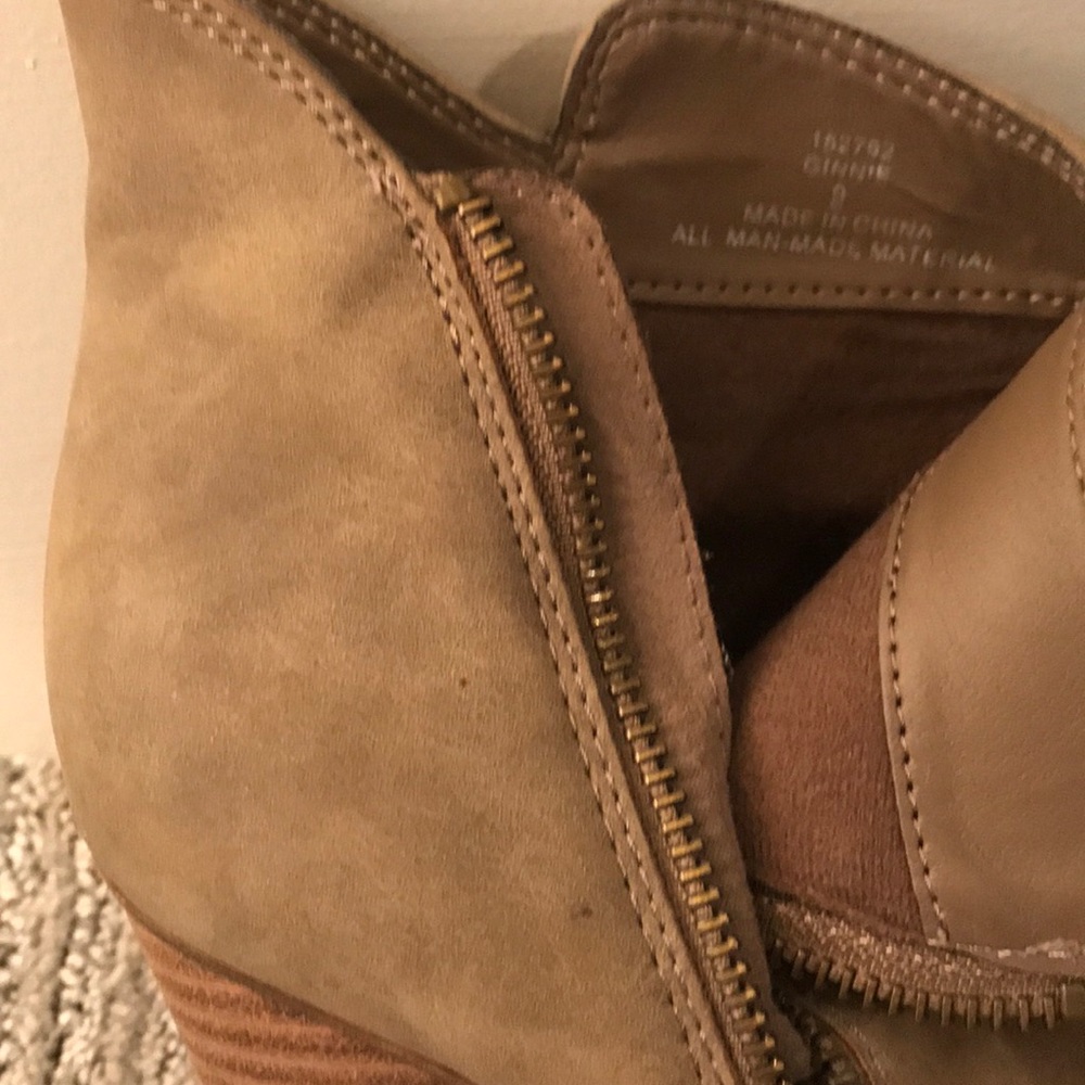 Fall boots - Picture 4 of 4